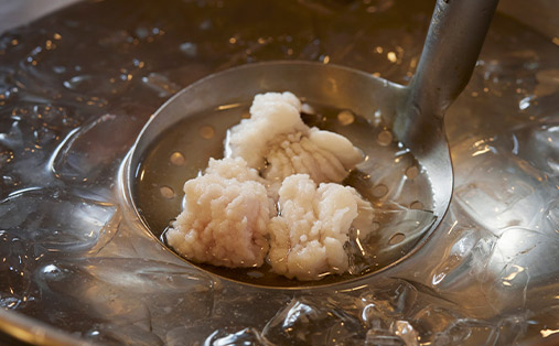 鱧湯引き
